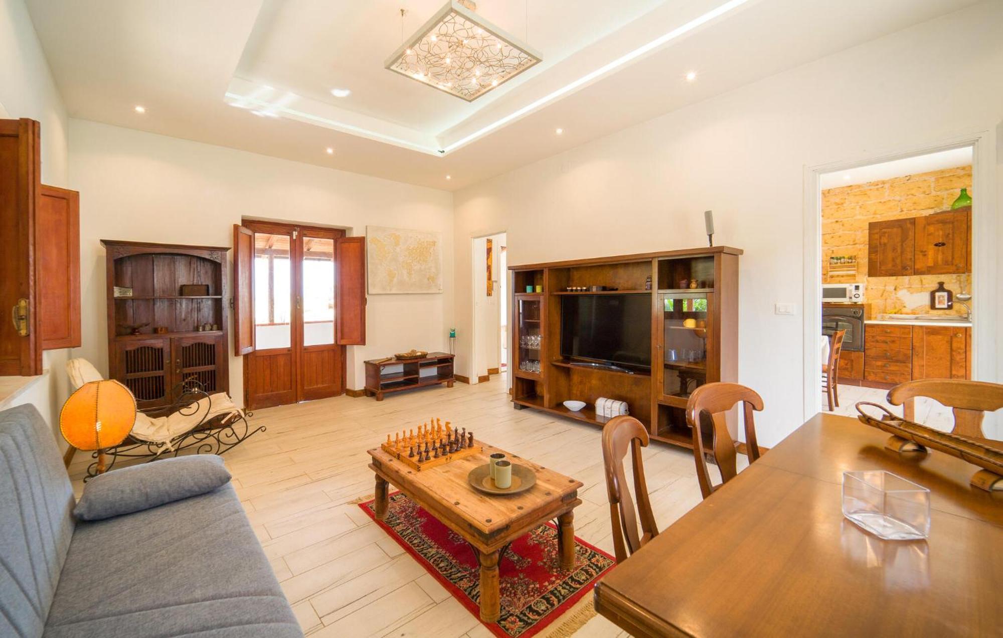 Pet Friendly In With Kitchen Palermo