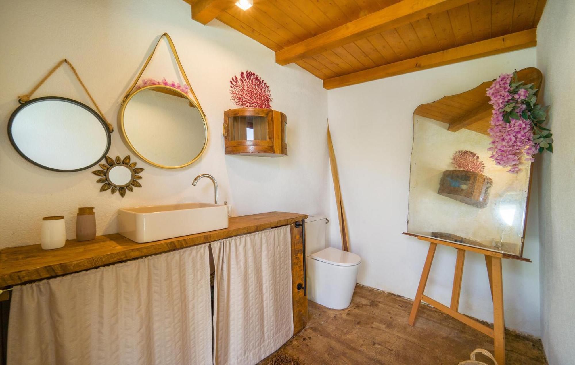 Pet Friendly In With Kitchen Сasa de vacaciones